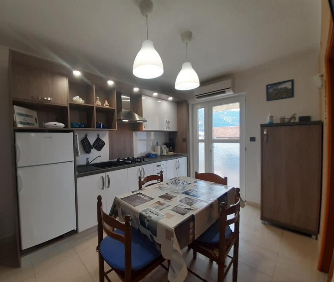 Guesthouse Villa Marija Cres Exteriör bild