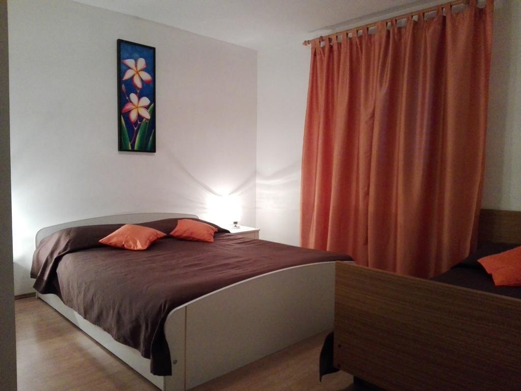 Guesthouse Villa Marija Cres Exteriör bild