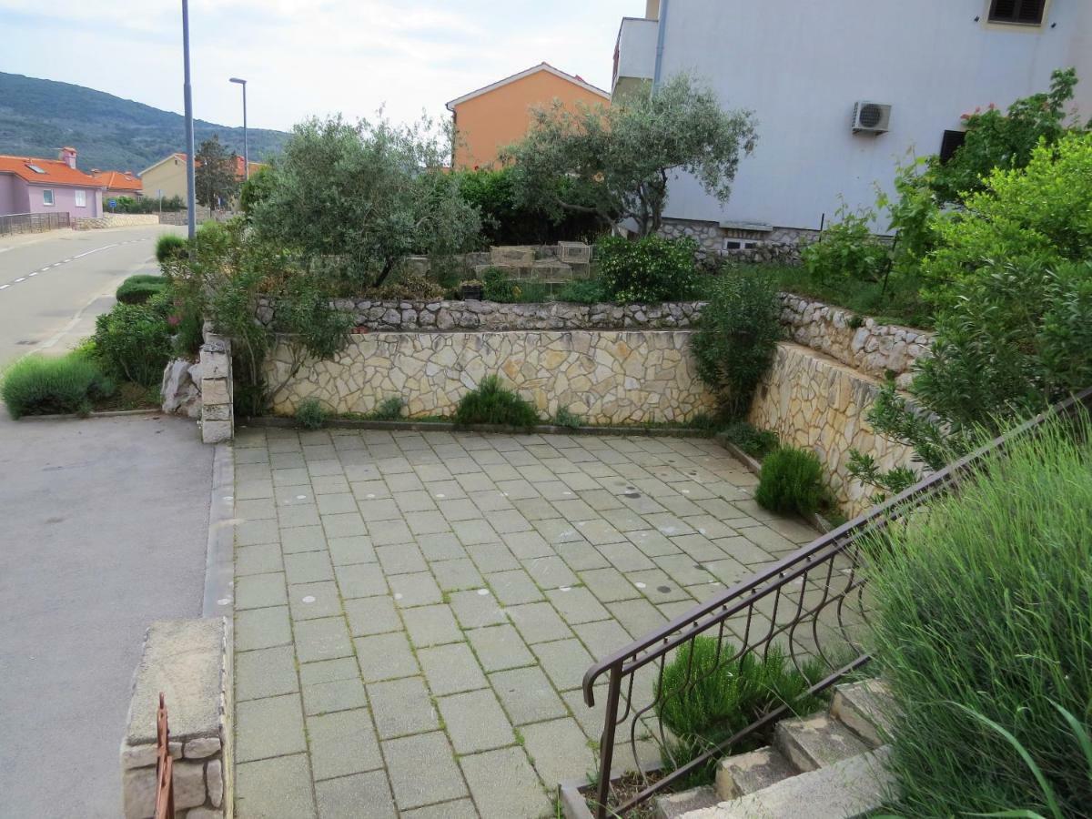 Guesthouse Villa Marija Cres Exteriör bild